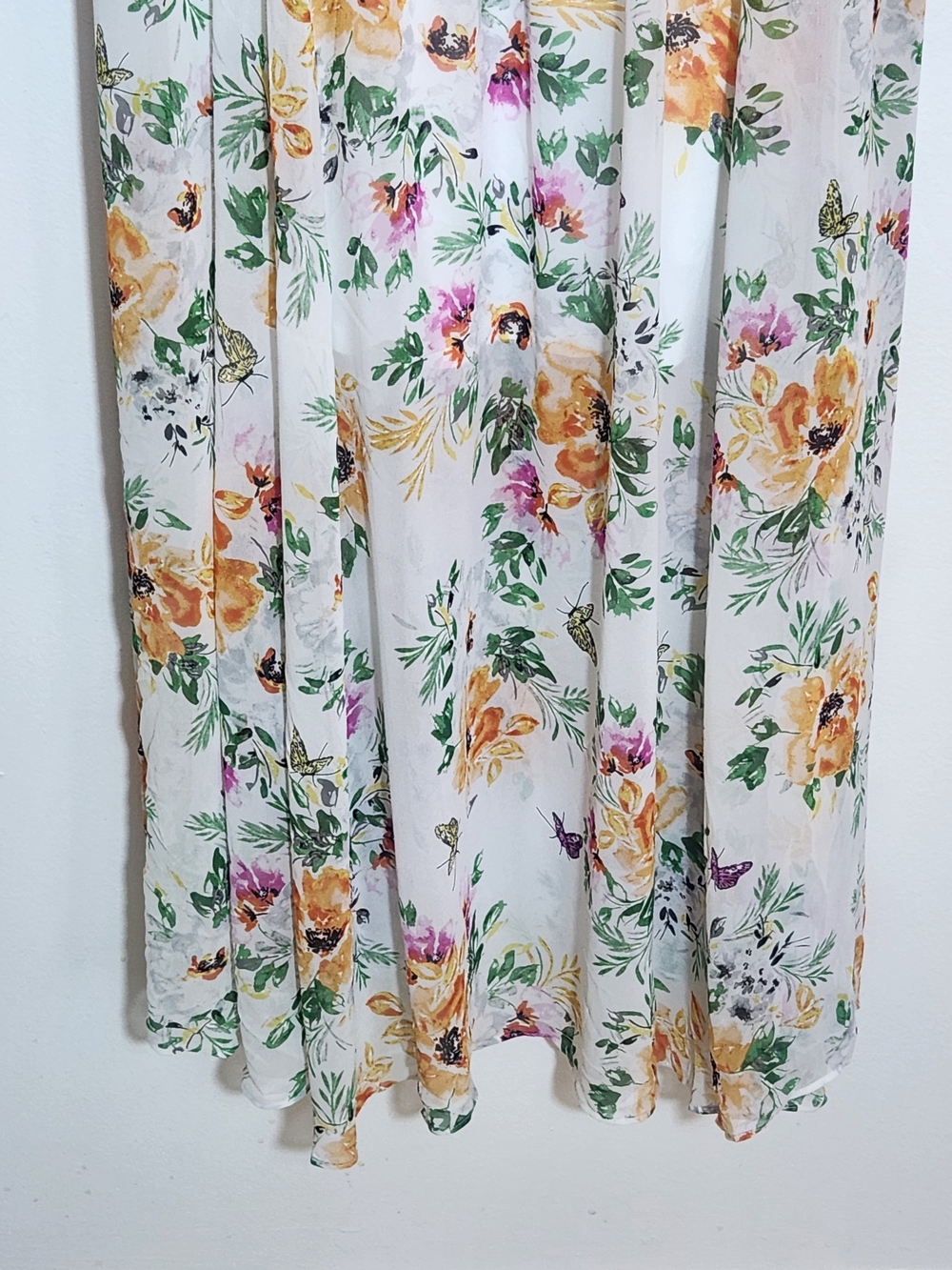 Torrid White Floral Maxi Dress Size 2X Wedding Guest Dress - Picture 4 of 9